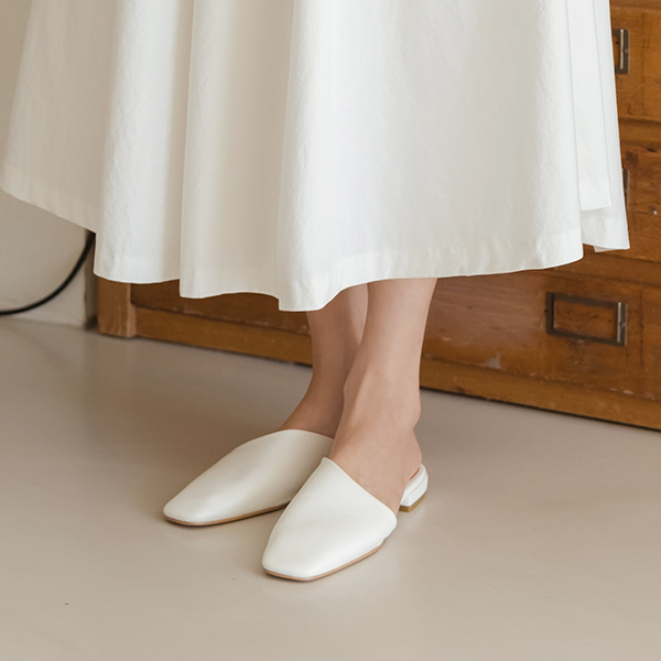Simple Daily Flat Backless Loafer