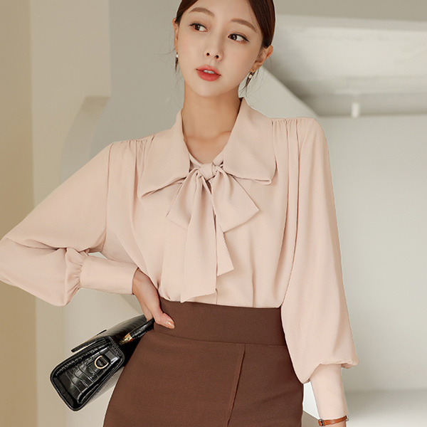 Folding Big Collar Long Tie Blouse