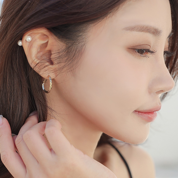 Cutting Decoration Ring One touch Earring