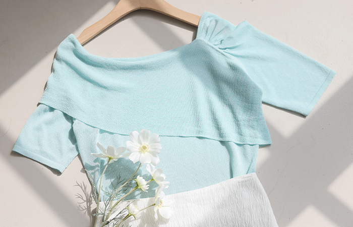Unbalance Shirring Off Shoulder Ruffle Edge Knit