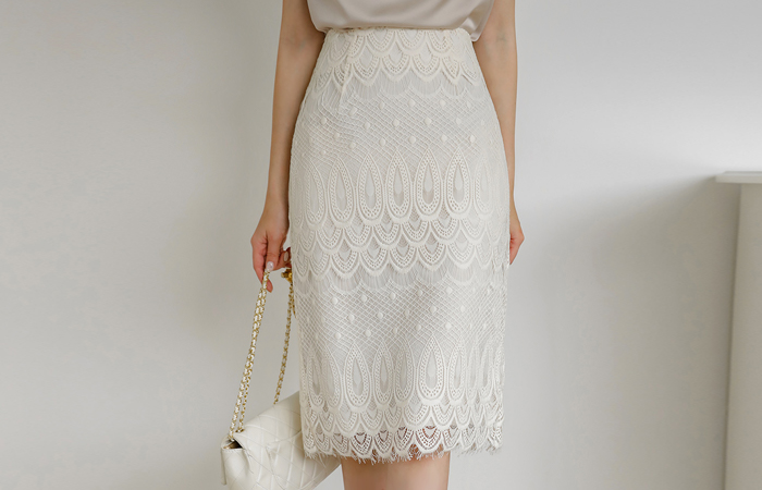 Elegance H-line Lace Skirt