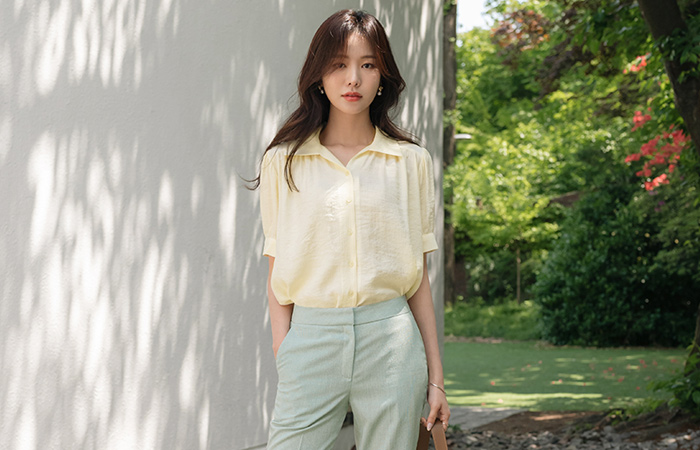 Polo Shirring Shoulder Blouse