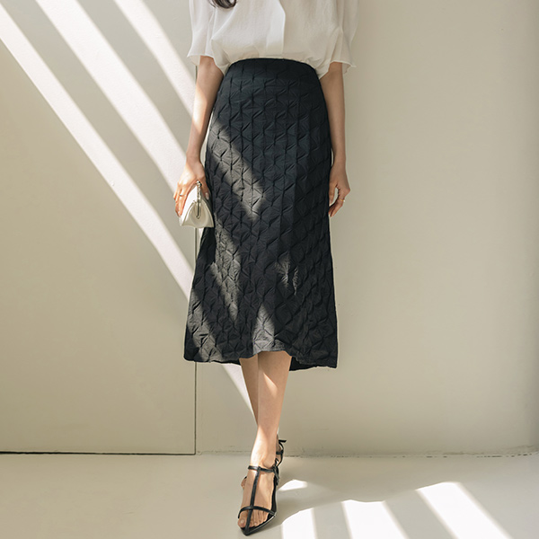 Elegance Embo Patterns Skirt