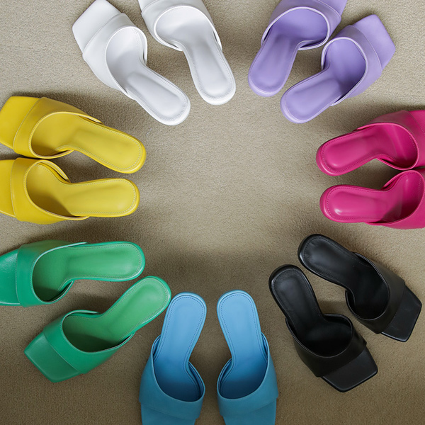 Unbalance Simple Line Slippers Heels