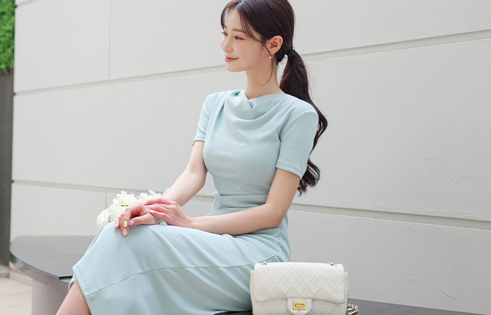 Drape Neck Side Shirring Slim Fit Dress