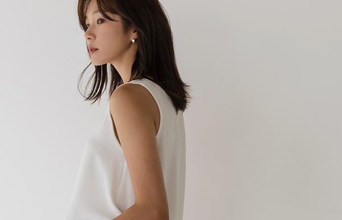 루디아 Double Fabric V-neck Chiffon Sleeveless shirts Blouse