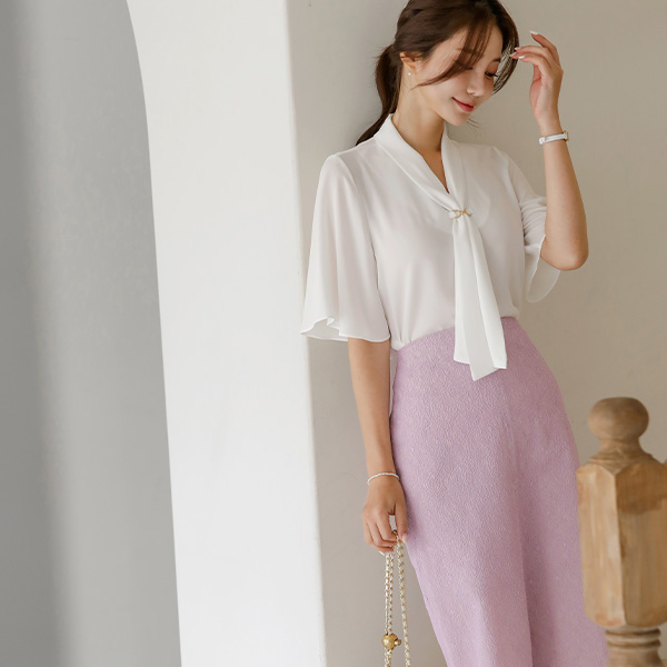 Embroidery Lace Front Slit Skirt