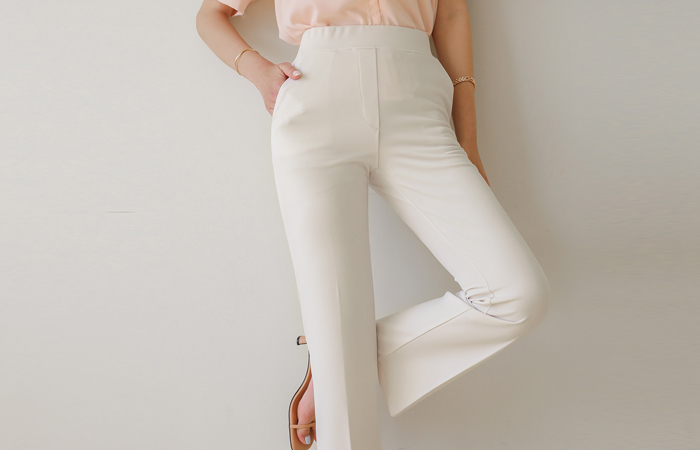 Tight Cheese Span Hair band Boot-Cut Slacks