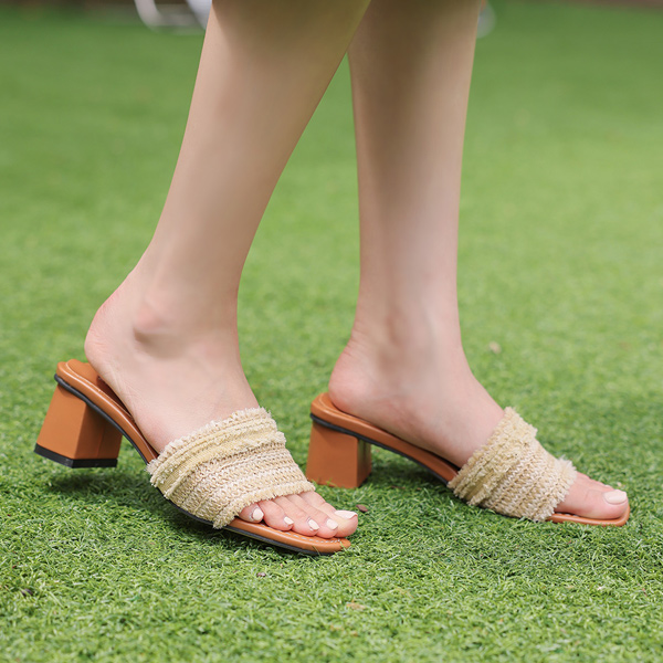 Square Stitch Rattan Middle Heel Slippers Heels