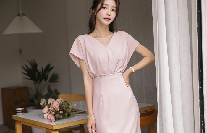Tulip V-neck Ragran Cap-Sleeves Waist Pintuck Dress