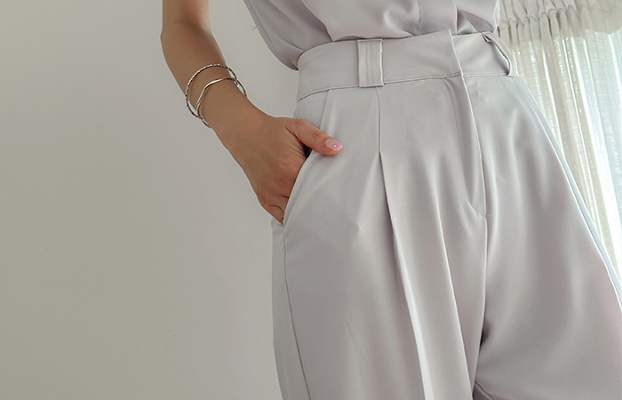 Soft 원핀턱 Semi- Wide Span Slacks