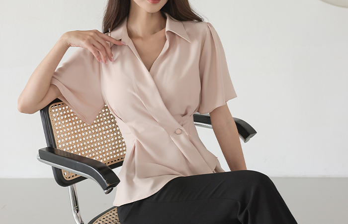 Open Collar Wing Sleeves Peplum Blouse