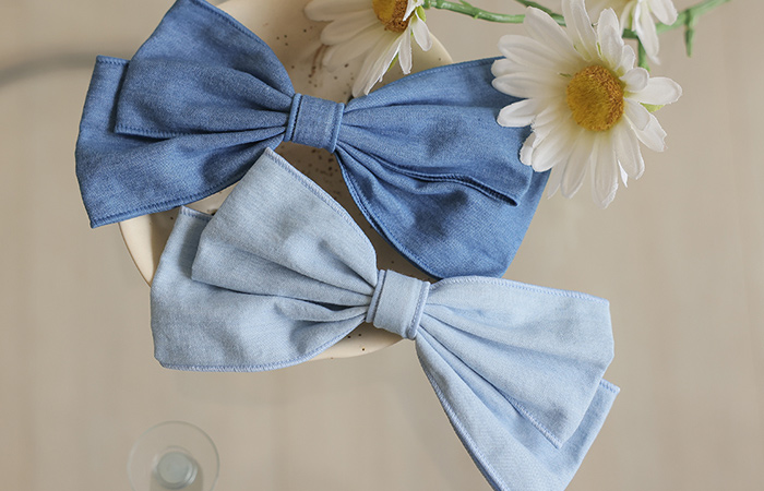 Romantic Denim Ribbon pin