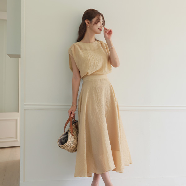 로젤 The Back Banding Flared Soft Long Skirt