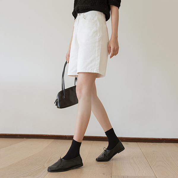 Simple Daily Three-Quarter Denim Pants