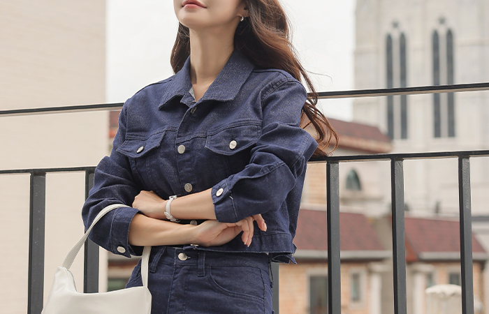 Daily 논페이드 Greige Denim Jacket