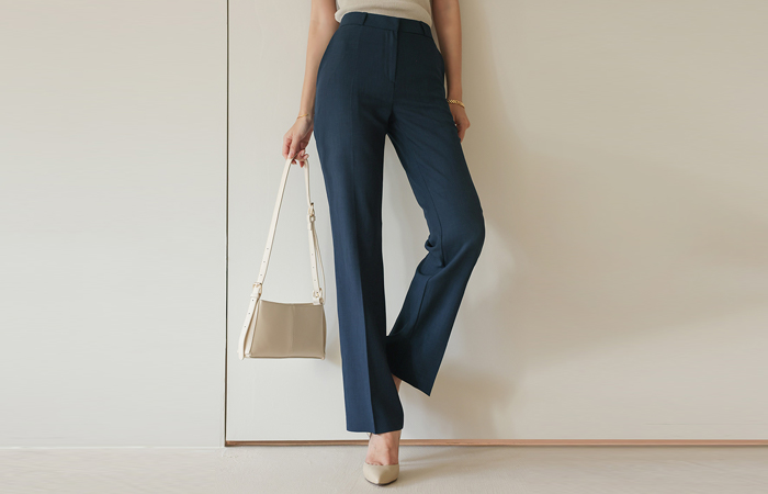 Chic High-Waist Span Straight fit Slacks