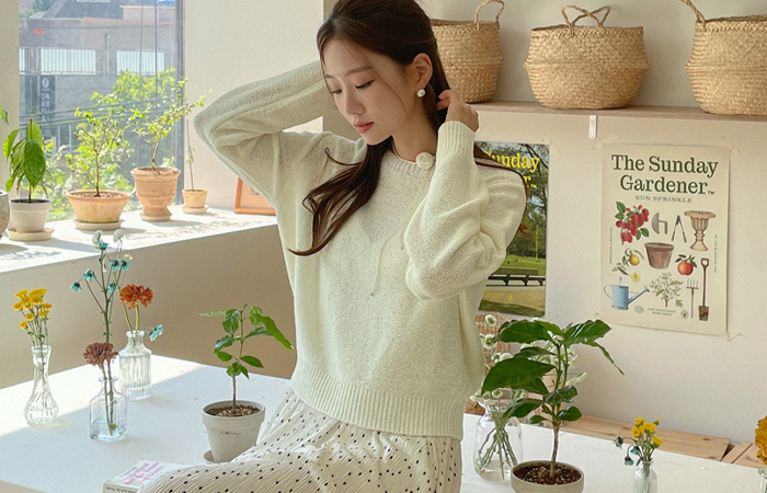 slender Neckline Simple Daily Knit