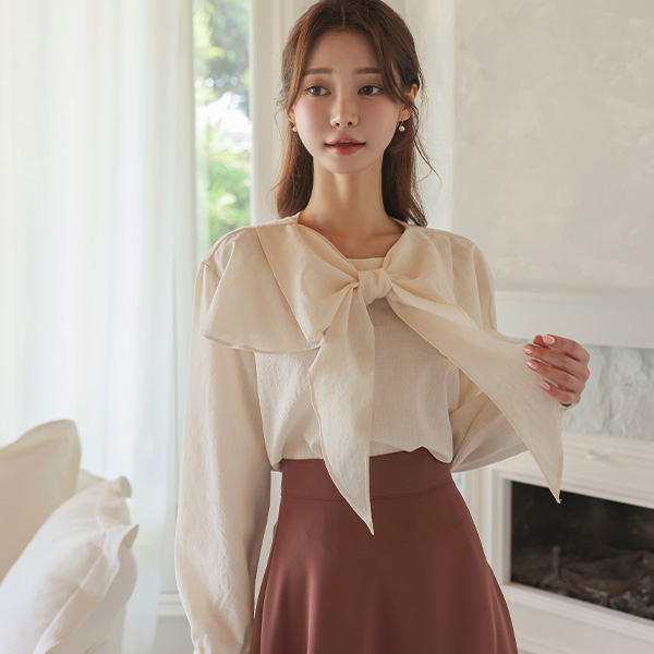 large Frill Collar Ribbon Knot Blouse