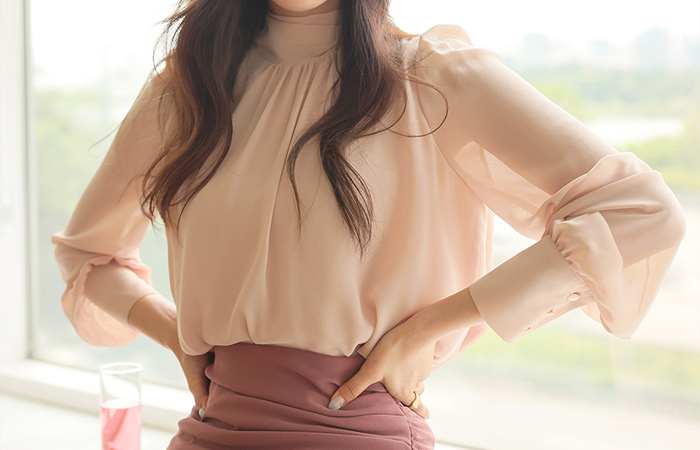 Double Chiffon Feminine Tie Blouse