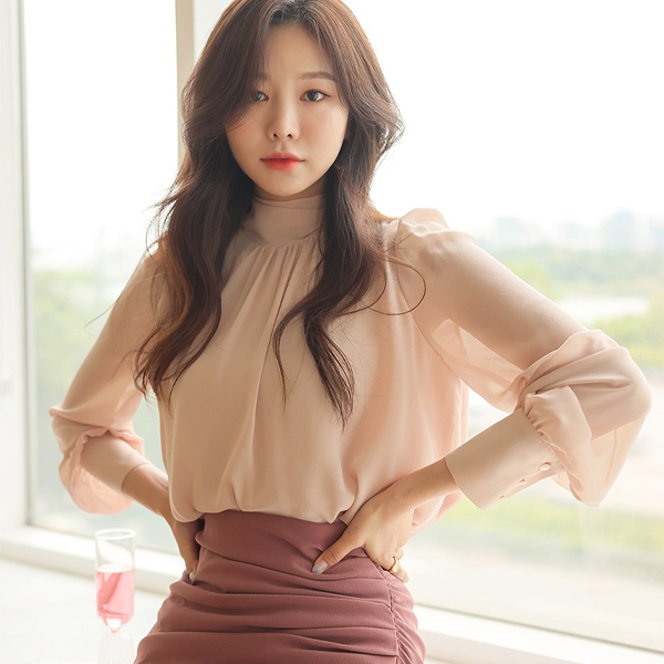 Double Chiffon Feminine Tie Blouse