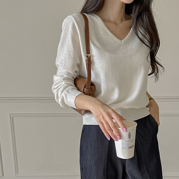 Daily Cashmere Wool V-neck Knit