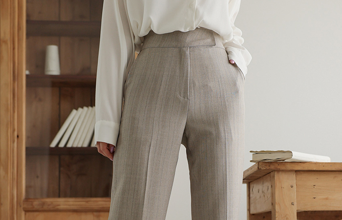 Straight fit Span Slacks