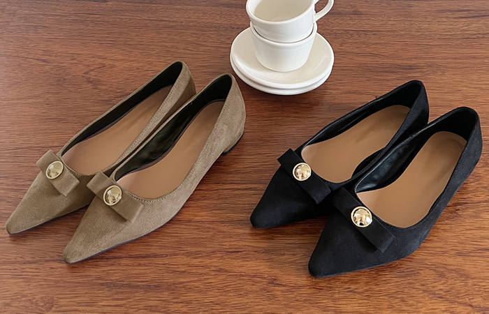 Gold Button Suede Flat shoes