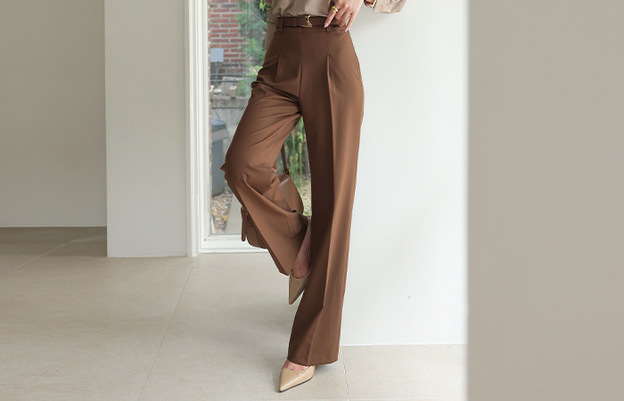 Gold Buckle Belted Straight fit Wide Slacks