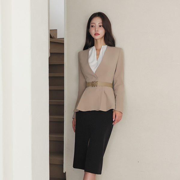 No-collar Peplum Hidden Button Leather Belted Jacket