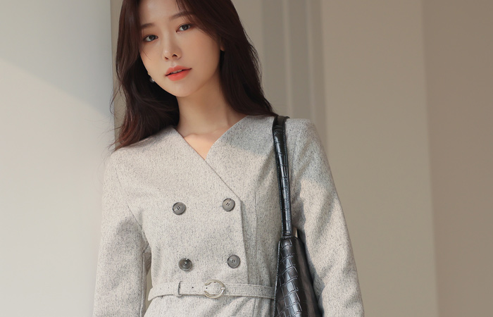 Modern Classic Bokashi Belted Wool Dress
