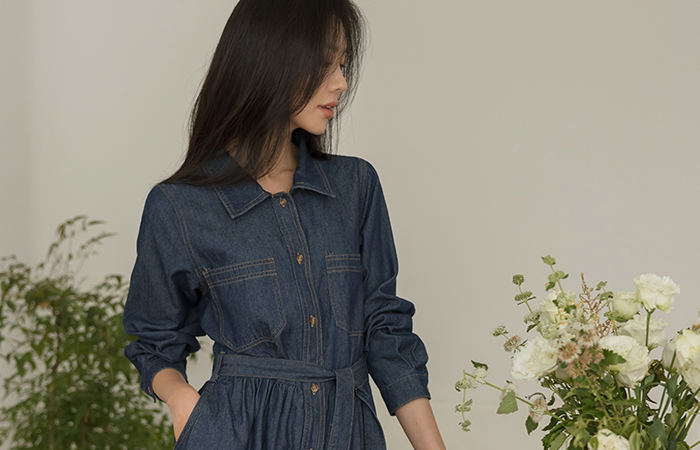 Basic Button Back Banding Denim Dress