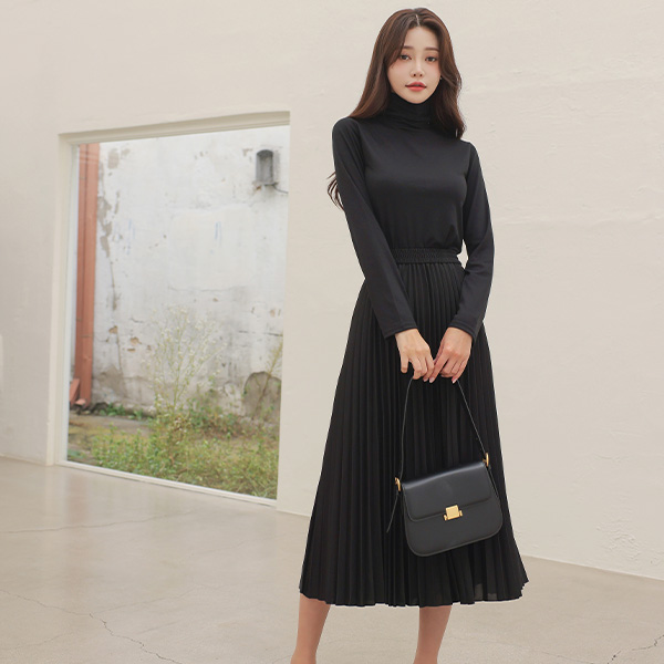 Tight Waist Banding 잔 Pleats Long Skirt