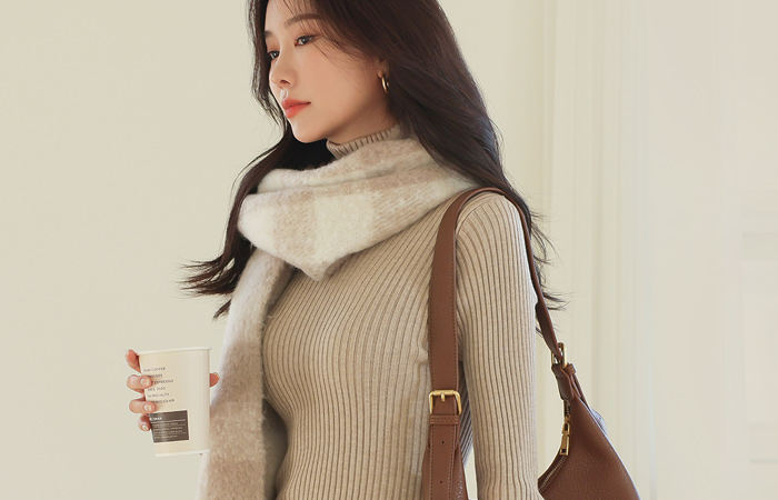 Glam line Corduroy Turtleneck Knit Dress