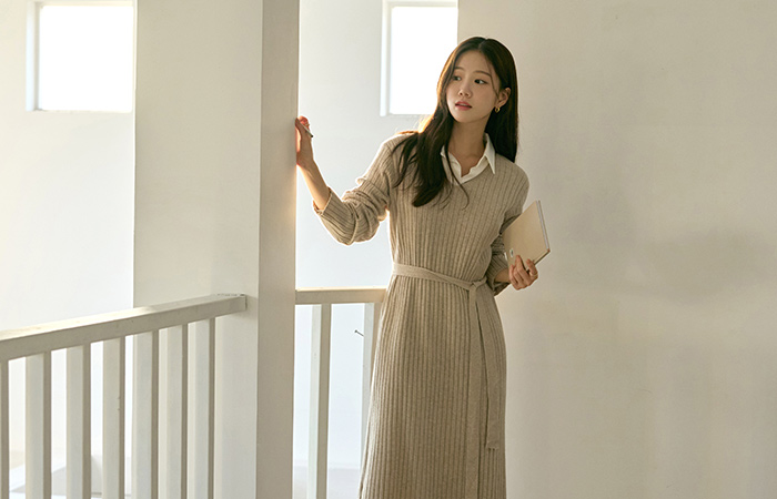 One mile V-neck Corduroy Long Knit Dress