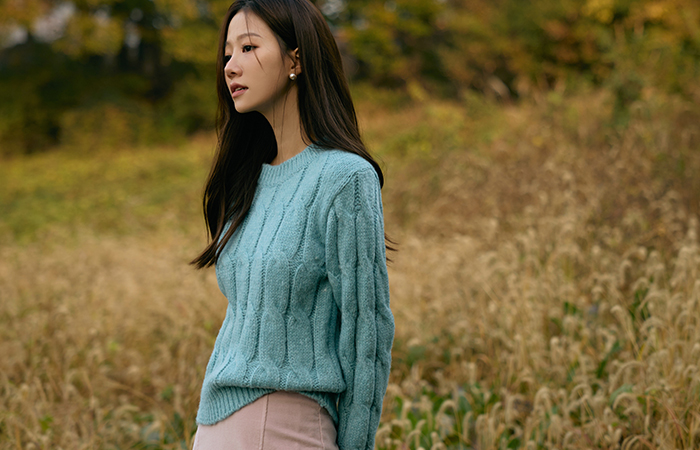 Romantic Color Cable Patterns Knit