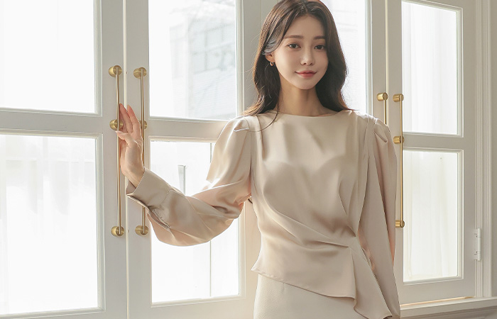 Satin Shoulder Puff Side Unbalance Blouse