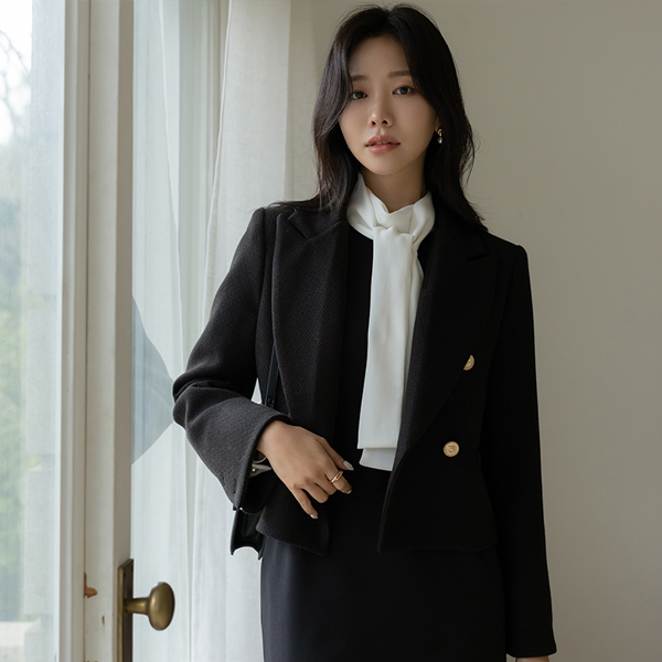 Gold Button Thick Crop Jacket