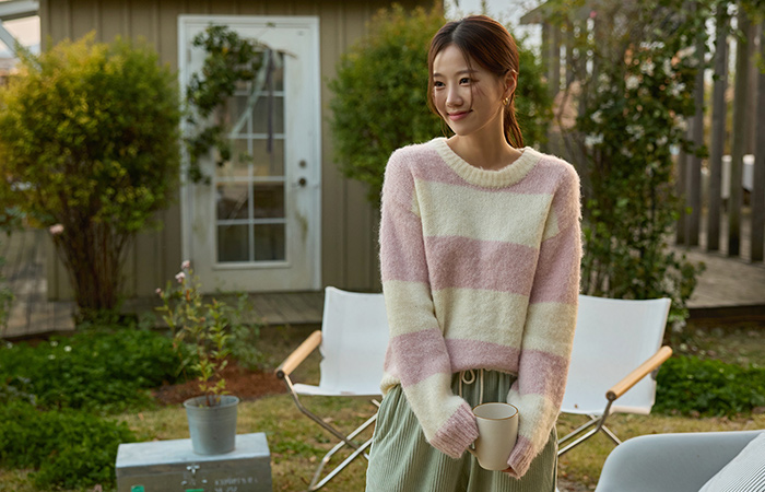 Cotton Candy Stripe Soft Wool Knit