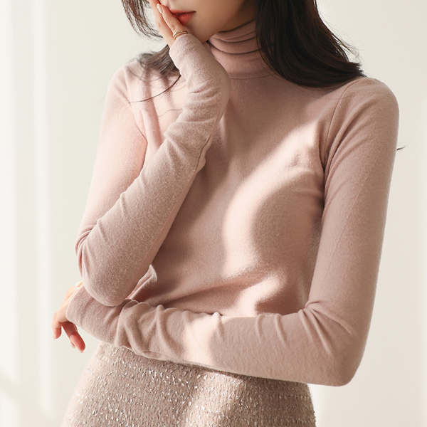 Lovely Macaron Color Peach Napping Daily Turtleneck