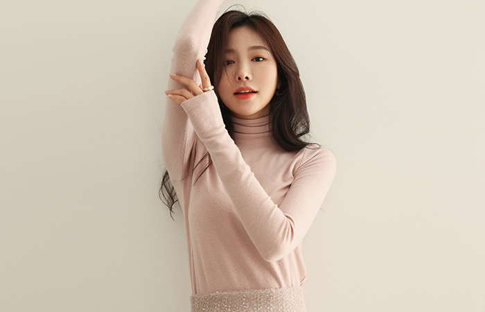 Lovely Macaron Color Peach Napping Daily Turtleneck