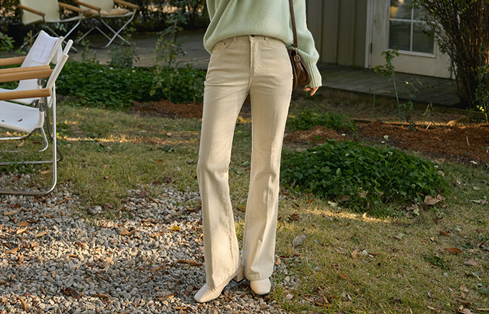 NICE Boot-Cut Stretchy-Waist Corduroy Span Pants