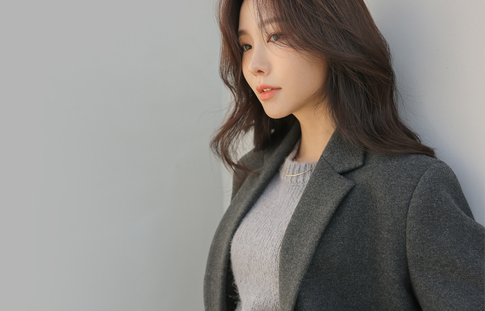 Tailored Collar One-Button Wool Crop Jacket