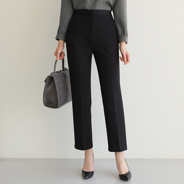 Back Banding Cozy Straight Slacks(napping lining)