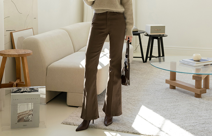 CHIC Slim Corduroy Stretchy-Waist Boot-Cut Pants