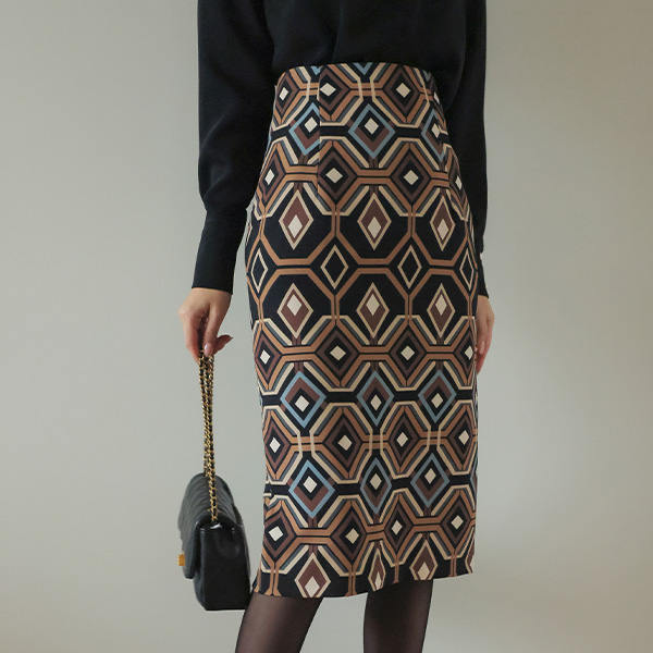 Patterns High-Waist Span H-line Skirt