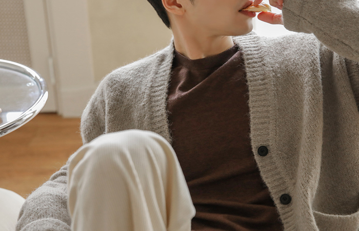 [HOMME] fluffy V-neck Wool Cashmere minimal Cardigan