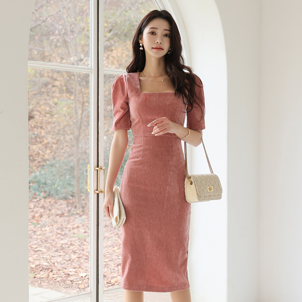 Square Neck Puff Sleeves Velvet Dress