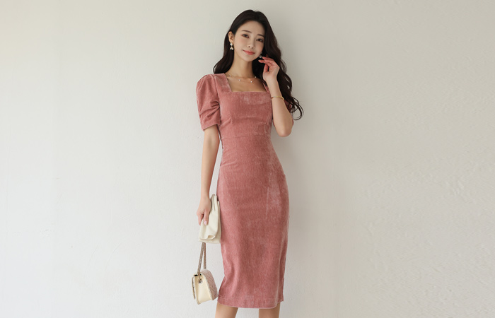 Square Neck Puff Sleeves Velvet Dress