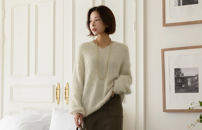 fluffy ODE V-neck loose fit Knit